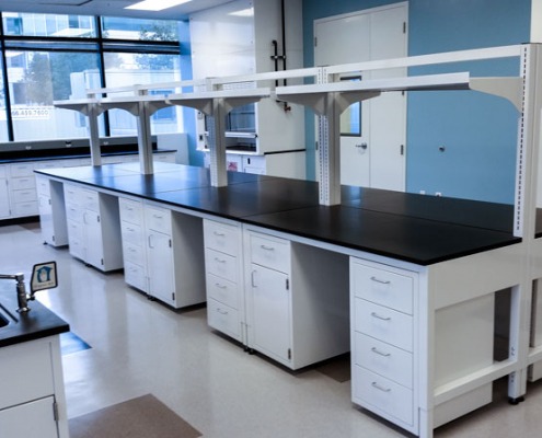Freestanding Lab Furniture